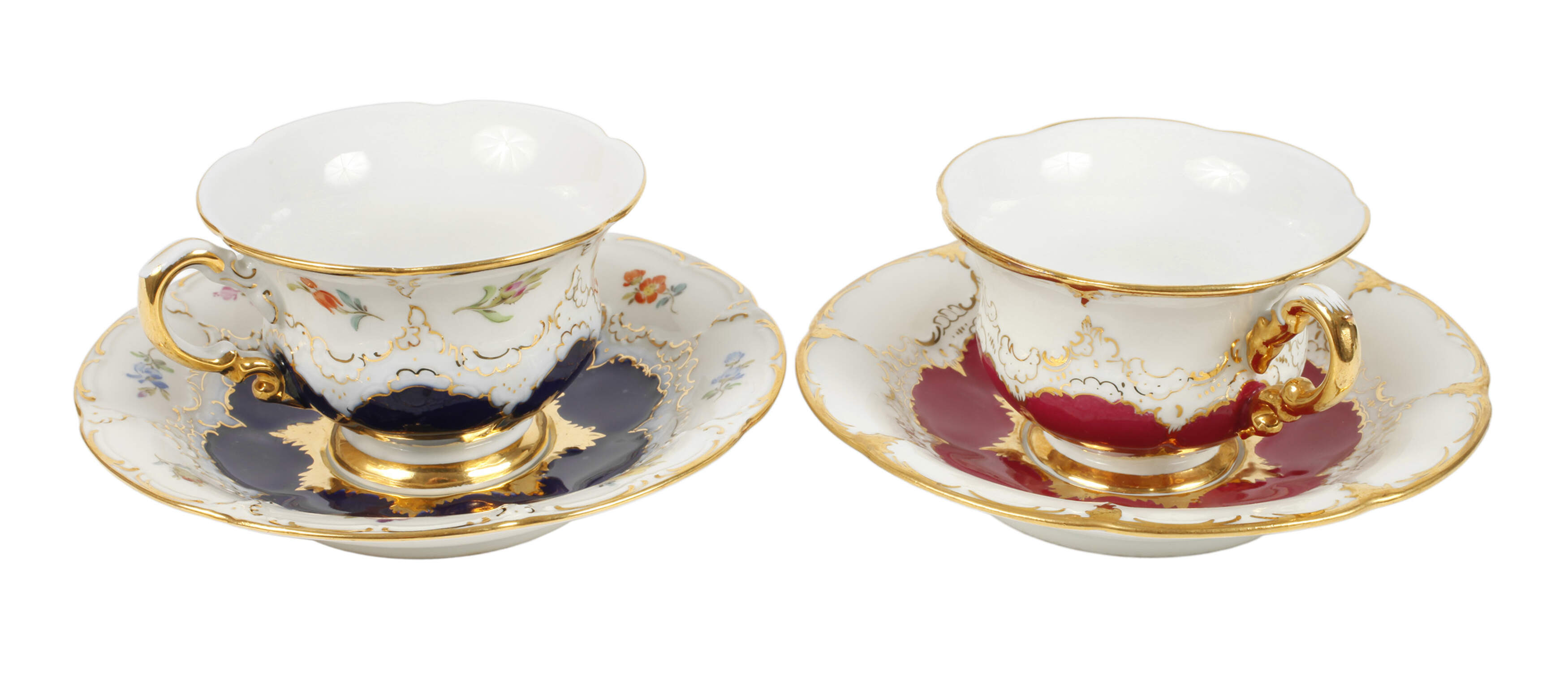 Meissen zwei prunkvolle Mokkatassen "B-Form"