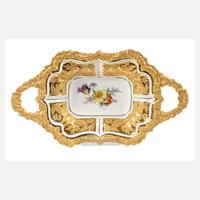 Meissen prunkvolle Henkelschale "Blumenbukett"111