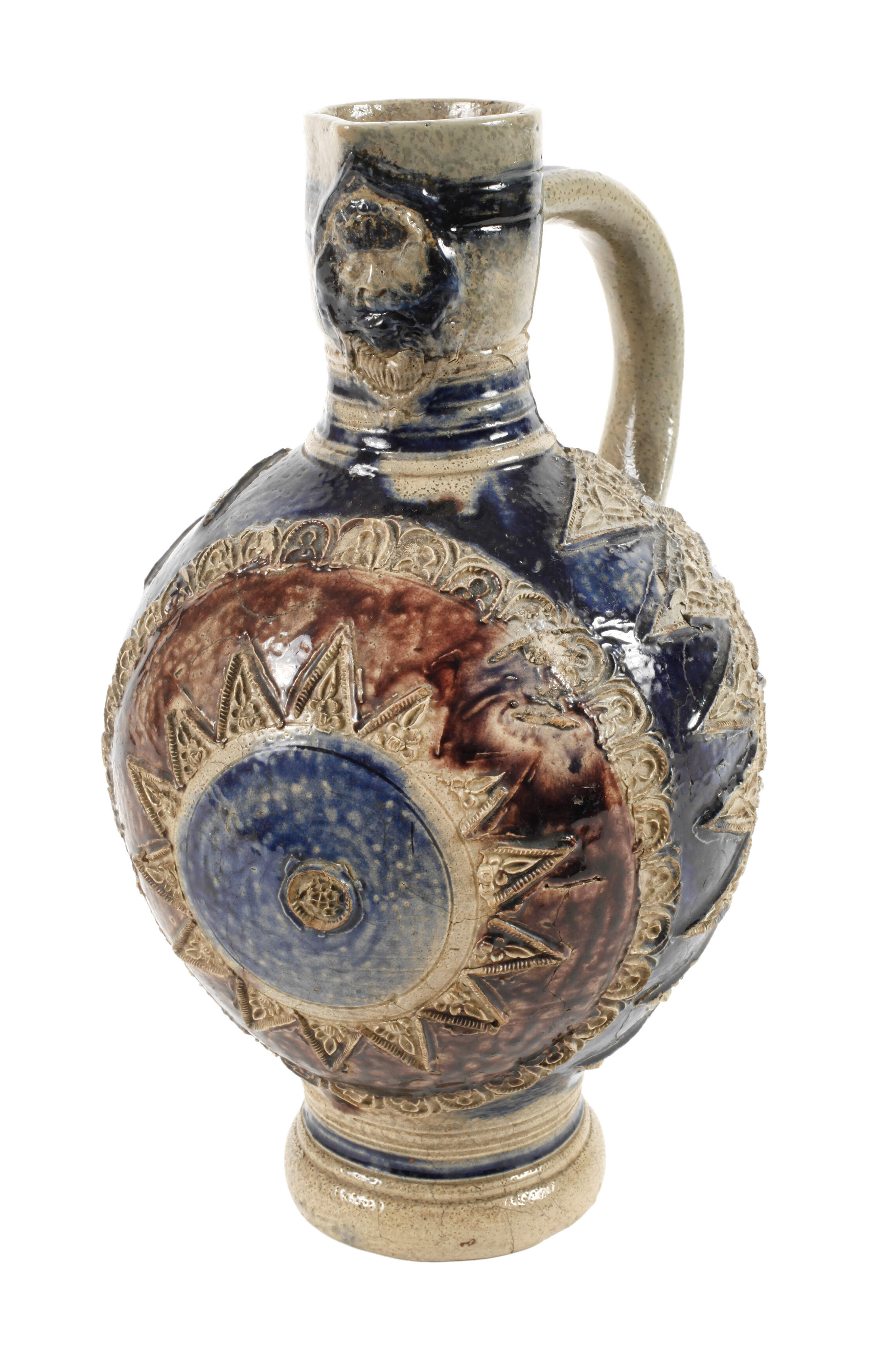 Westerwälder Sternkanne mit Bartmannsgesicht