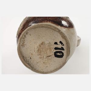 Westerwälder Schenkkrug mit Doppeladler-Wappen