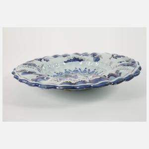 Große Buckelplatte mit Chinoiserien