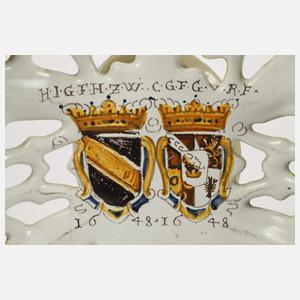 Tafelaufsatz mit Allianzwappen