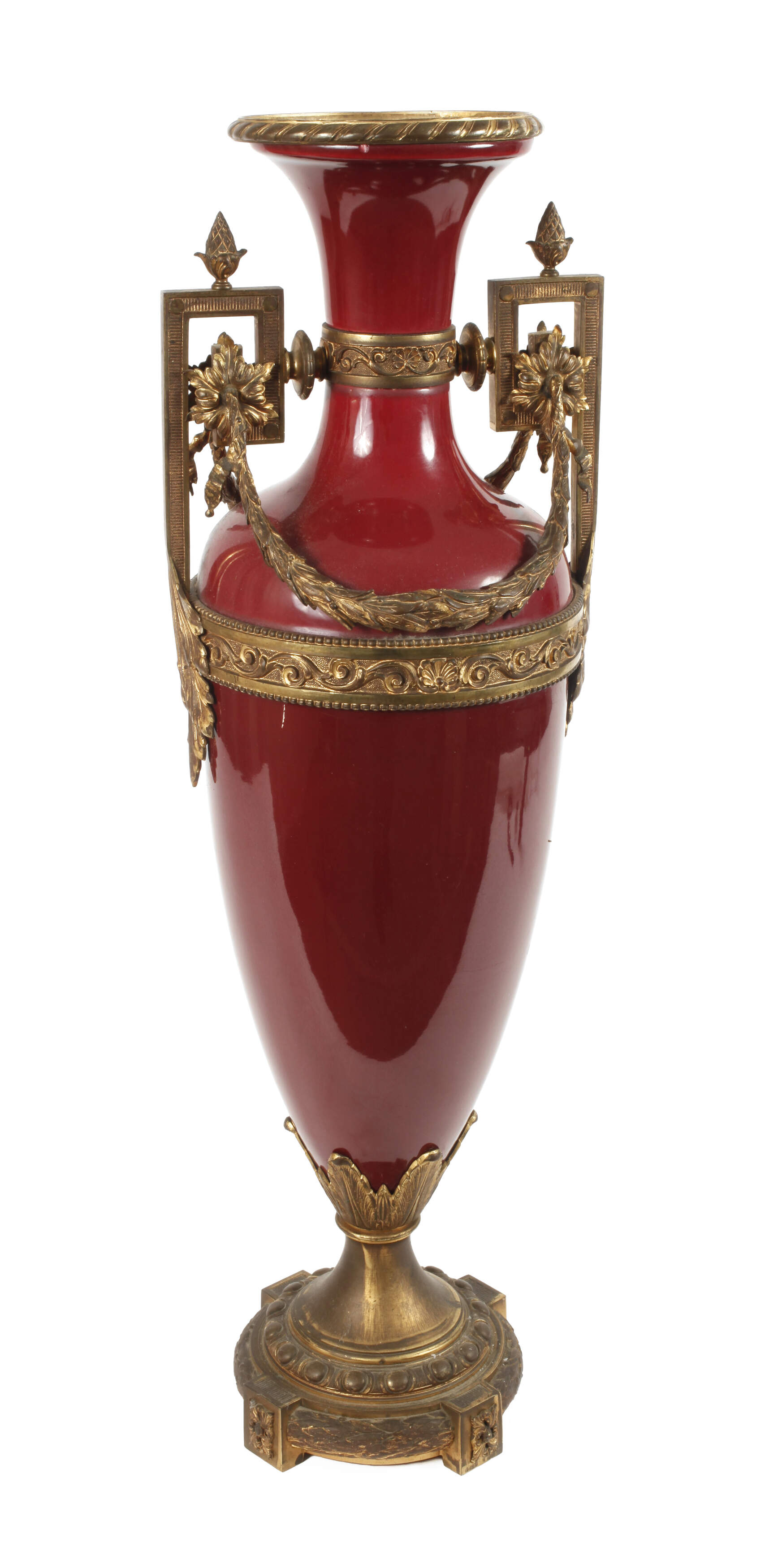 Französische Bodenvase mit vergoldeter Montur