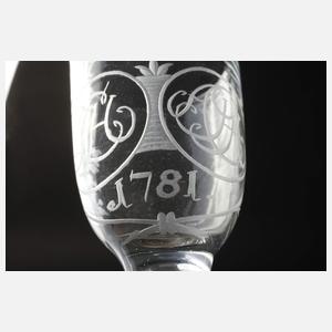 Barockes Hochzeitsglas mit Spiralfuß
