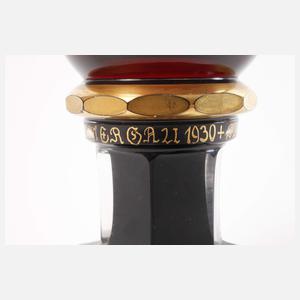 Zwei Andenkenteller und Vase