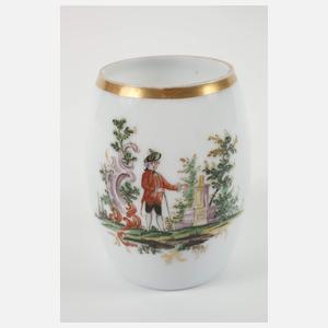 Koppchen und Tasse Milchglas