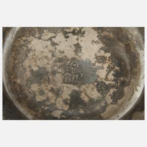 Silber Stangenbecher mit Jagd- und Genremotiven