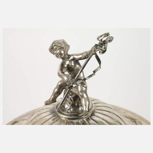 Tafelaufsatz im klassizistischen Stil