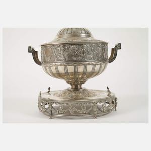 Tafelaufsatz im klassizistischen Stil