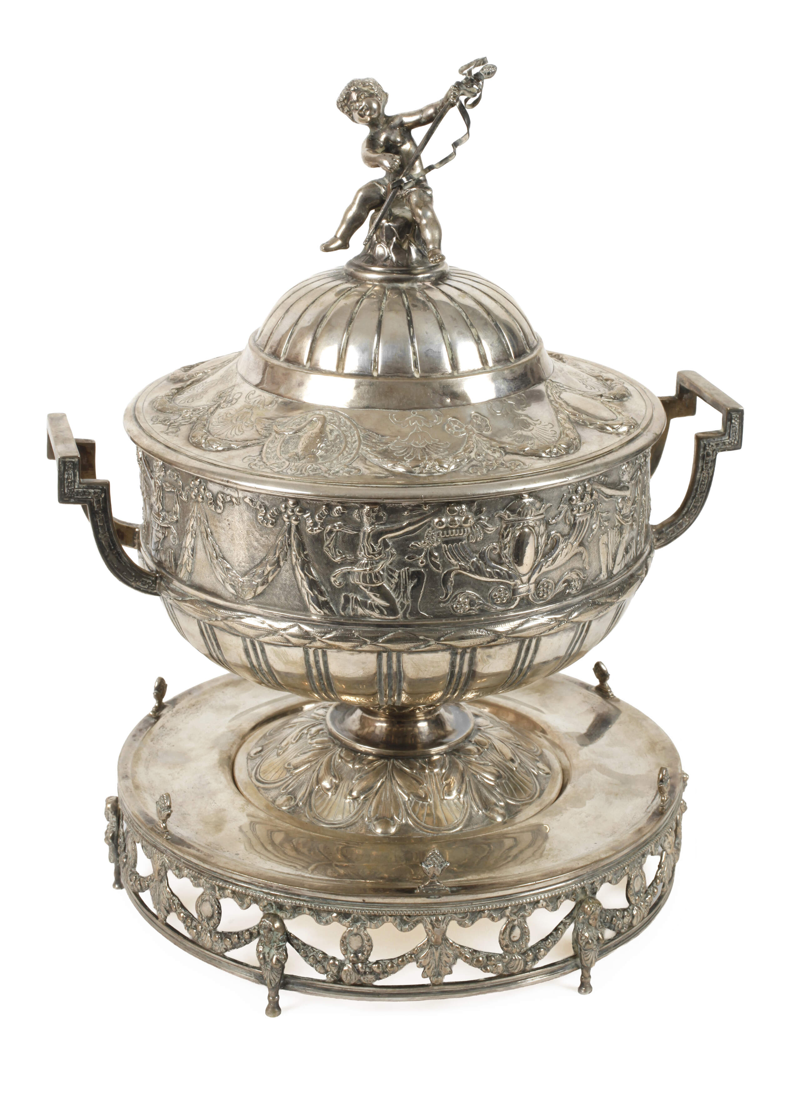 Tafelaufsatz im klassizistischen Stil