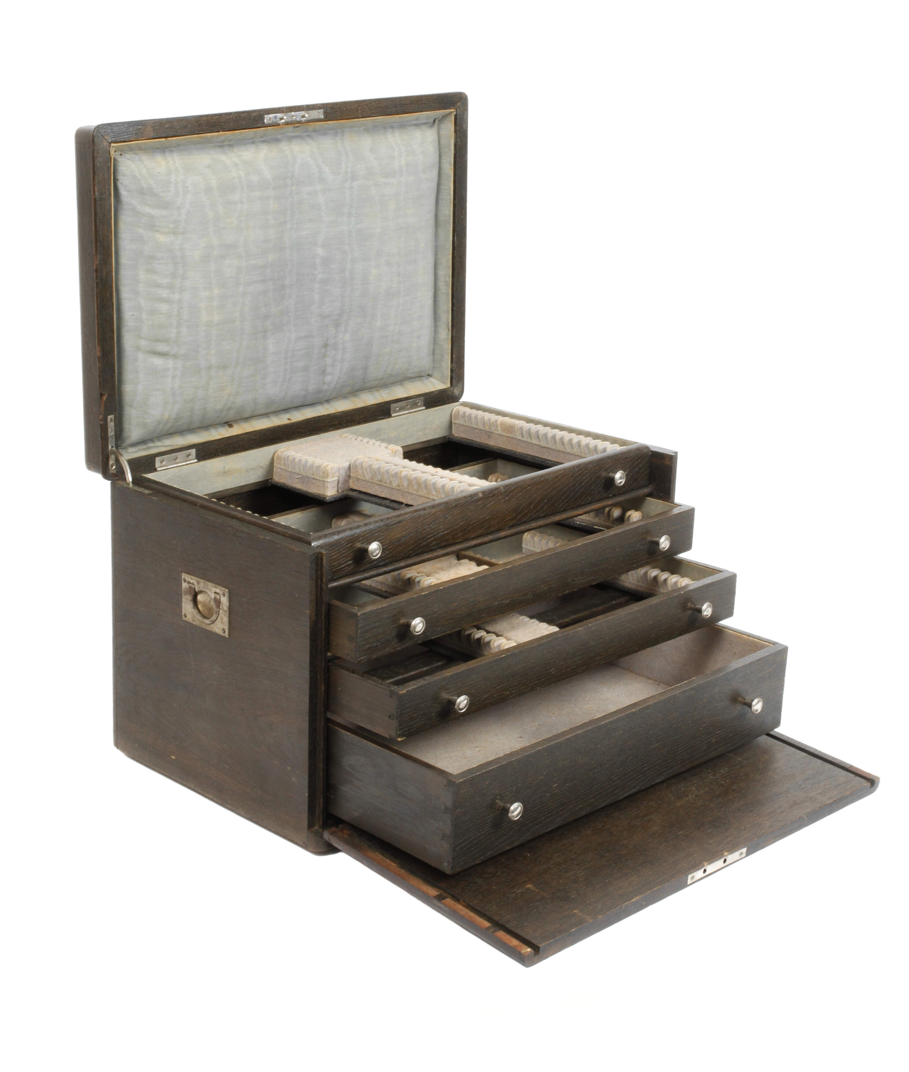 Bestecktruhe für großes Besteckset