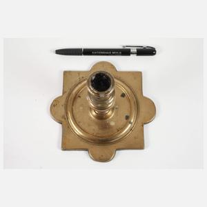 Vier frühbarocke Messingleuchter