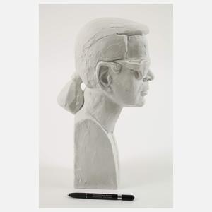 Büste Karl Lagerfeld und Fotoband