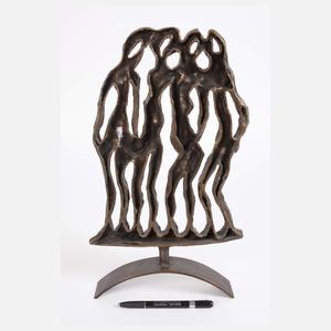 Emma de Sigaldi, vier stehende Figuren