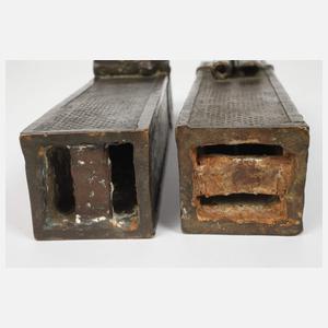 Monogrammist PP, Paar moderne Stelen