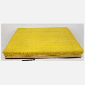 Ottmar Hörl, Großes gelbes Besenstück