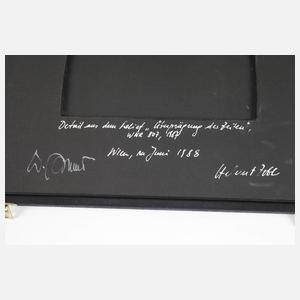 Helmut Zobl, Bronzerelief im Etui