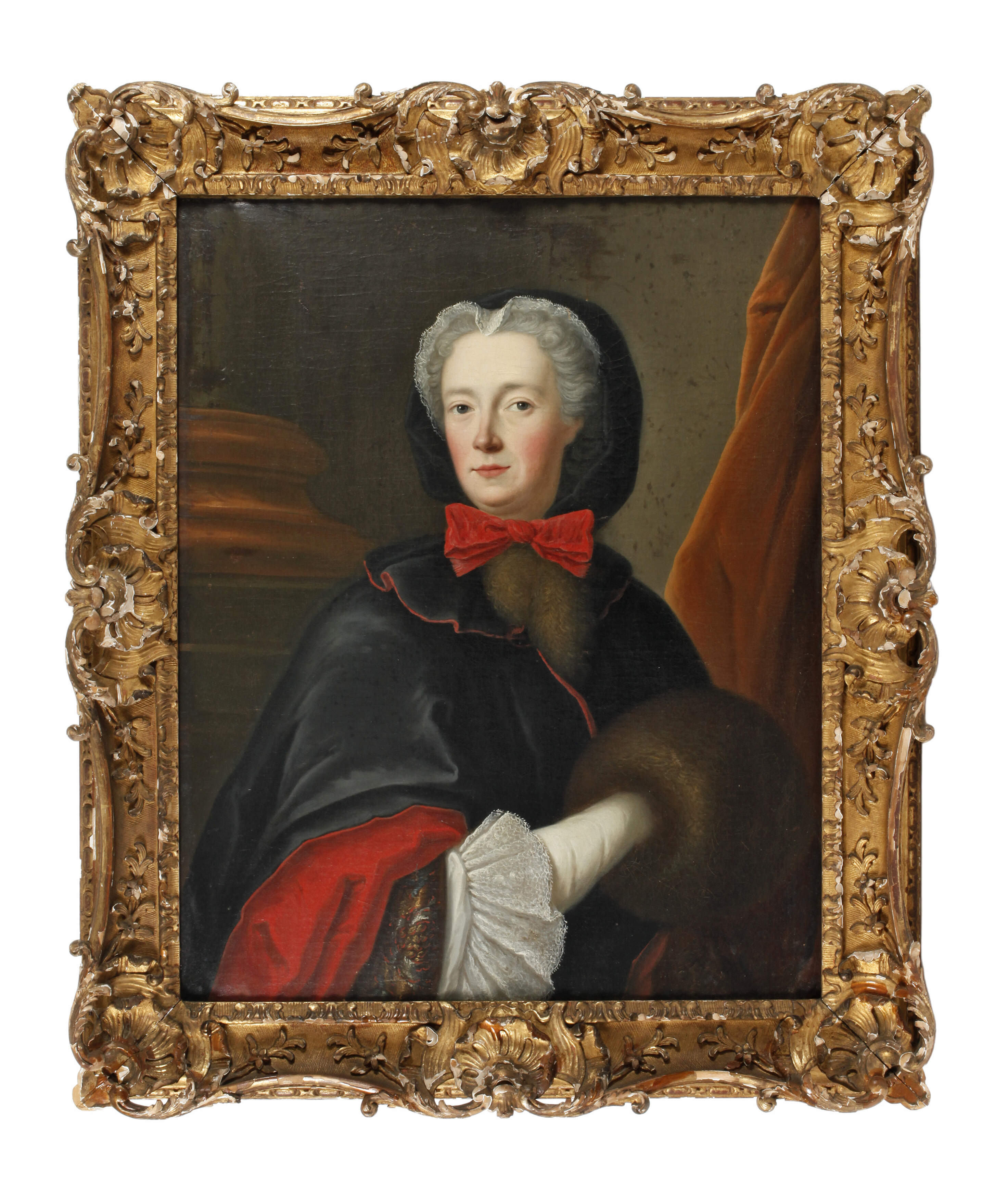 Dame im schwarzen Cape