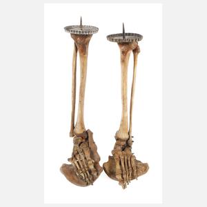 Paar okkulte Leuchter