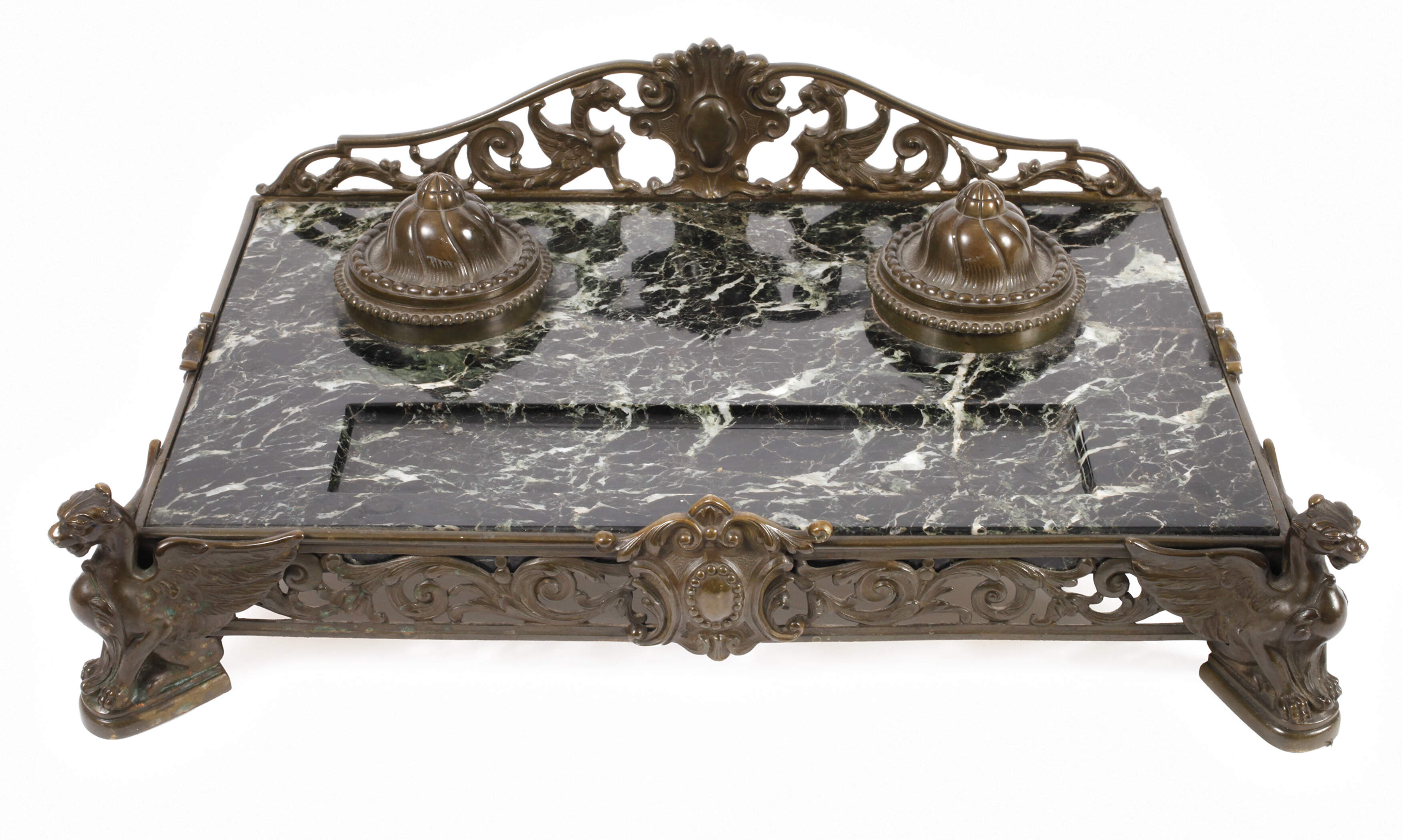 Schreibtischgarnitur aus Adelsbesitz