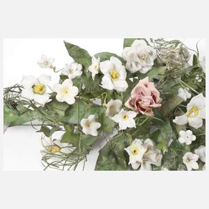 Große florale Zierapplik