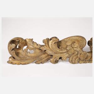 Geschnitzte Supraporte