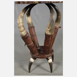 Jagdlicher Blumentisch