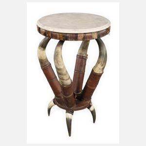 Jagdlicher Blumentisch