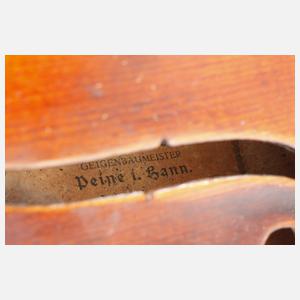 Violine im Etui