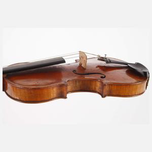 Violine im Etui