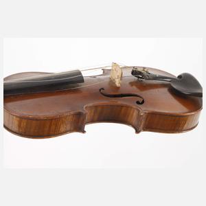 Violine im Etui