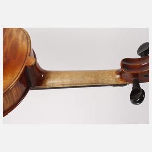 Violine im Etui