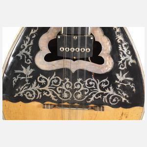 Griechische Bouzouki