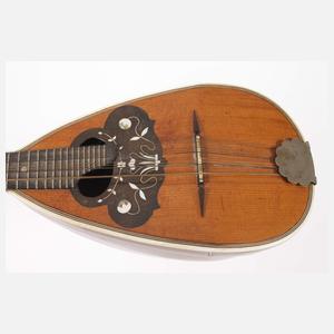 Laute und zwei Mandolinen