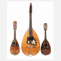 Laute und zwei Mandolinen111