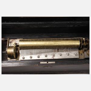 Große Walzenspieldose