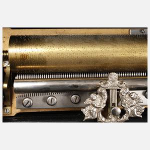 Große Walzenspieldose