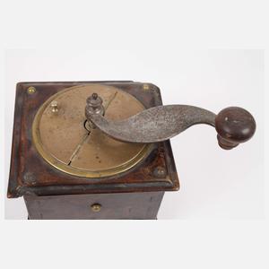 Historische Kaffeemühle