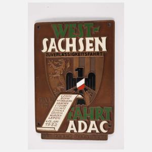 Zwei ADAC-Plaketten