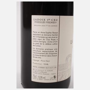 Sechs Flaschen Ladoix 1er Cru Vieilles Vignes 2020