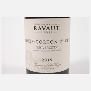 Sechs Flaschen Rotwein