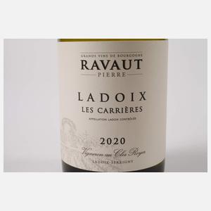 Sechs Flaschen Ladoix Les Carrières 2020