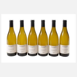 Sechs Flaschen Ladoix 2017