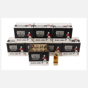 Acht Sets Johnnie Walker