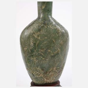Steinschnitzerei als Vase