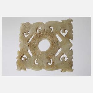 Drei Jadeschnitzereien