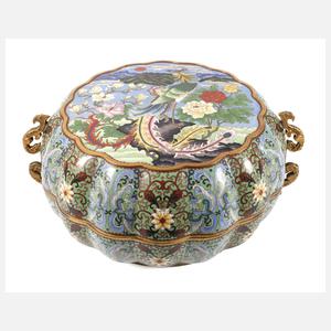 Übergroße Cloisonneschatulle