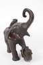 Großes Okimono eines Elefanten