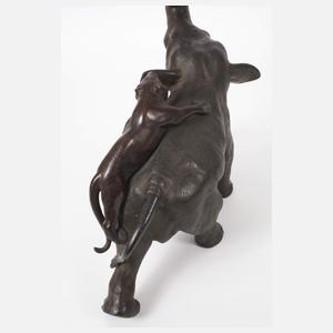 Großes Okimono eines Elefanten