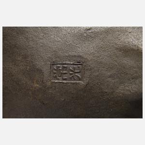 Großes Okimono eines Elefanten